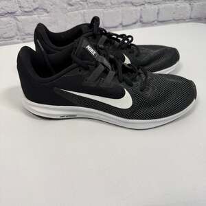 Nike Women's Downshifter Running Shoe Athletic Sneaker Size 8.5